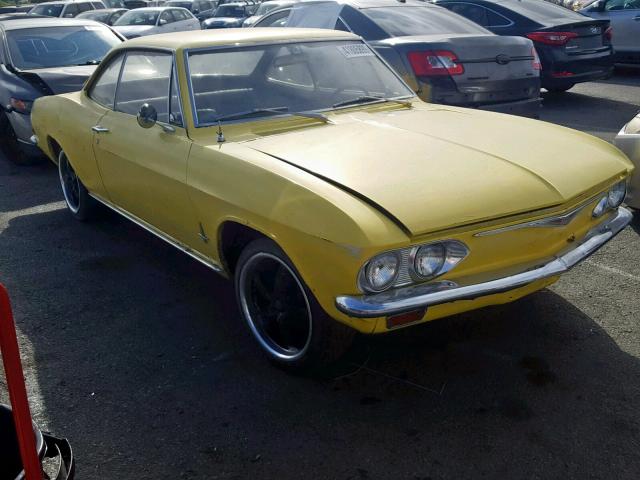 105375W155419 - 1965 CHEVROLET CORVAIR YELLOW photo 1