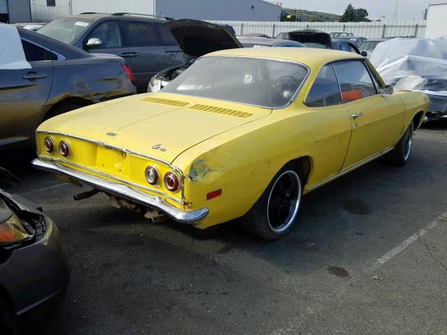 105375W155419 - 1965 CHEVROLET CORVAIR YELLOW photo 4