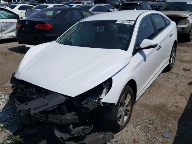 5NPE34AF3JH606467 - 2018 HYUNDAI SONATA SPO WHITE photo 2