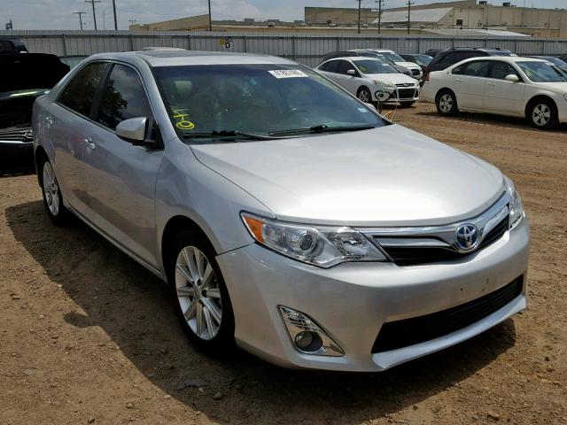 4T1BD1FK9CU056118 - 2012 TOYOTA CAMRY HYBR SILVER photo 1