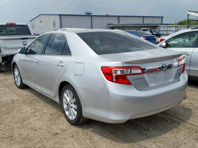 4T1BD1FK9CU056118 - 2012 TOYOTA CAMRY HYBR SILVER photo 3