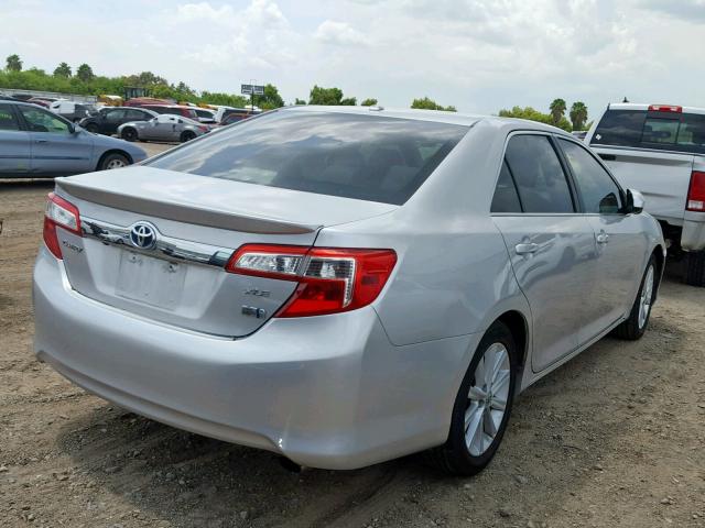 4T1BD1FK9CU056118 - 2012 TOYOTA CAMRY HYBR SILVER photo 4