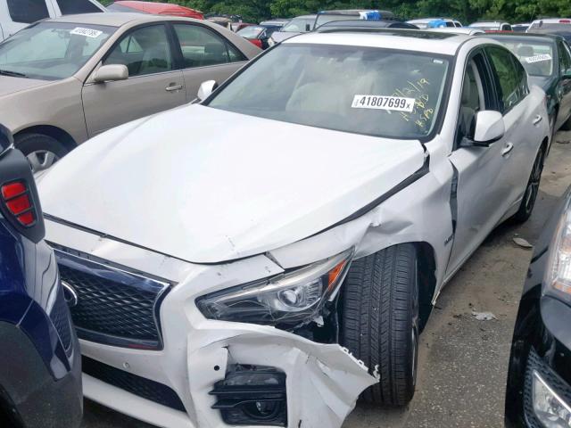 JN1AV7AR3EM701677 - 2014 INFINITI Q50 HYBRID WHITE photo 2