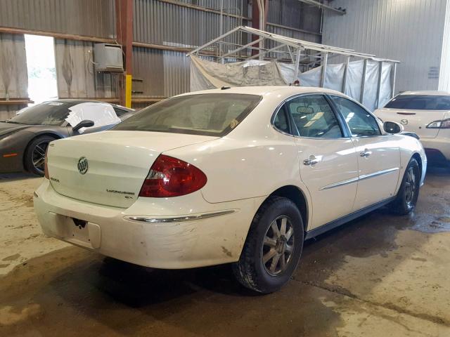 2G4WC582881185169 - 2008 BUICK LACROSSE C WHITE photo 4