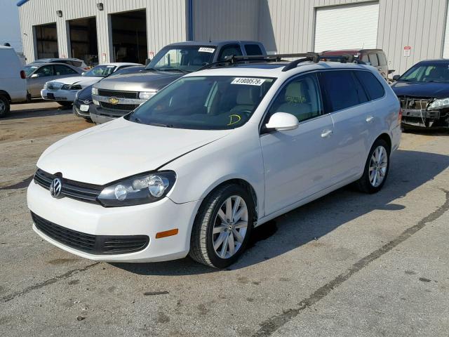 3VWTL7AJ7AM616875 - 2010 VOLKSWAGEN JETTA TDI WHITE photo 2