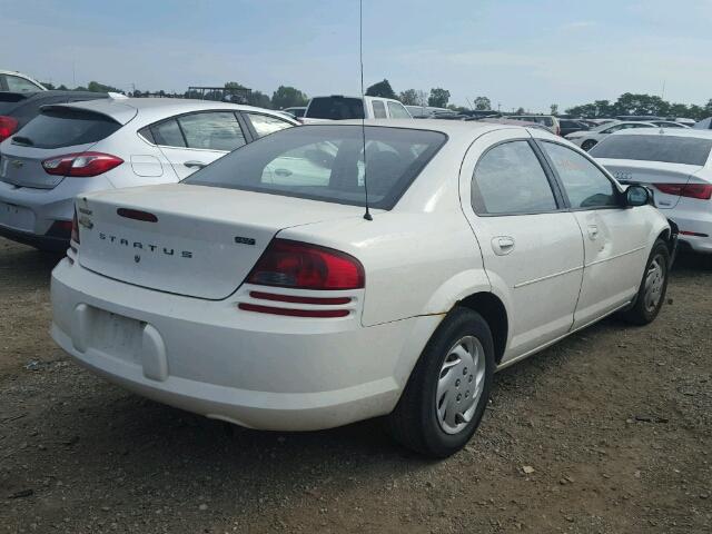 1B3EL46R05N696137 - 2005 DODGE STRATUS SX WHITE photo 4