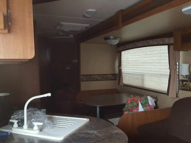 1UJBJ0BP0D14C0854 - 2013 WHITE CAMPER TWO TONE photo 6