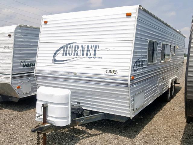 4YDT27B2737306636 - 2003 KEYSTONE HORNET WHITE photo 2