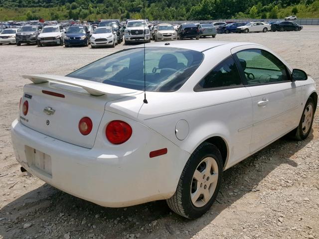 1G1AL18F687136512 - 2008 CHEVROLET COBALT LT WHITE photo 4