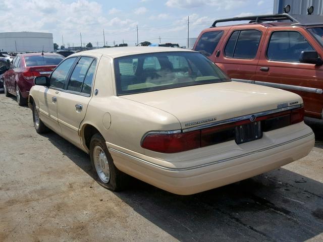 2MELM75W8TX672674 - 1996 MERCURY GRAND MARQ CREAM photo 3