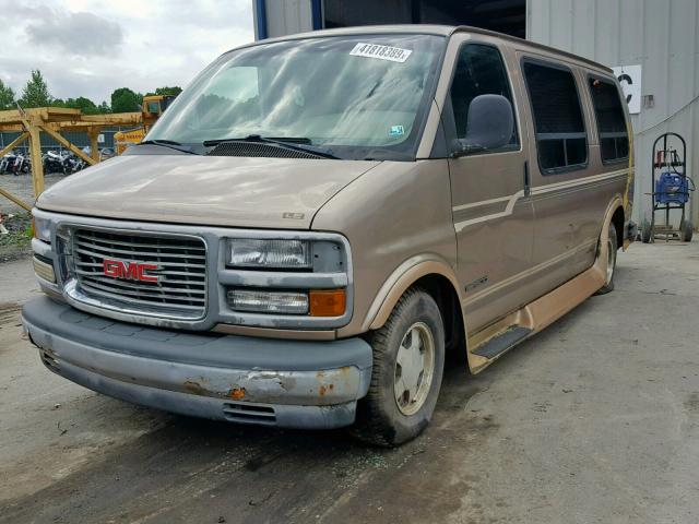 1GDFG15R7Y1180131 - 2000 GMC SAVANA RV TAN photo 2