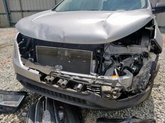 2FMTK3G82FBB91489 - 2015 FORD EDGE SE SILVER photo 9