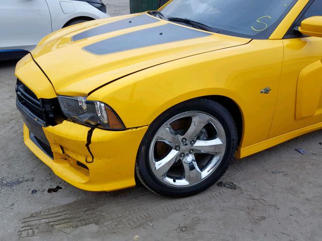 2C3CDXGJ6CH232390 - 2012 DODGE CHARGER SU YELLOW photo 9