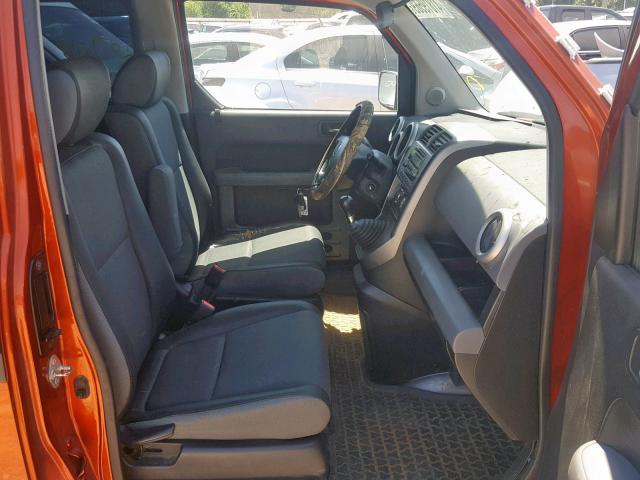 5J6YH17504L000288 - 2004 HONDA ELEMENT EX ORANGE photo 5