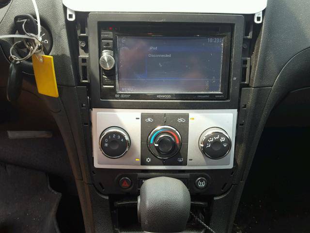 1G1ZC5EU0BF395488 - 2011 CHEVROLET MALIBU 1LT SILVER photo 9