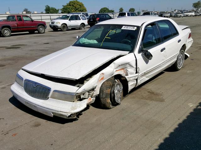 2MELM74W4VX647663 - 1997 MERCURY GRAND MARQ WHITE photo 2