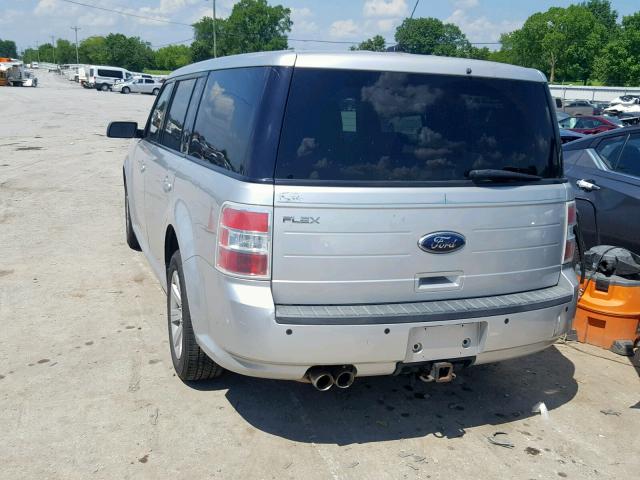 2FMGK5BC5BBD06606 - 2011 FORD FLEX SE SILVER photo 3