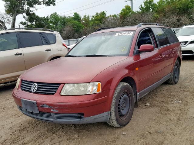 WVWNA63B8WE436237 - 1998 VOLKSWAGEN PASSAT GLS RED photo 2