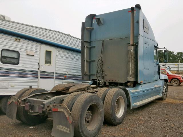 1FUJBBCG62LG29374 - 2002 FREIGHTLINER CONVENTION BLUE photo 4
