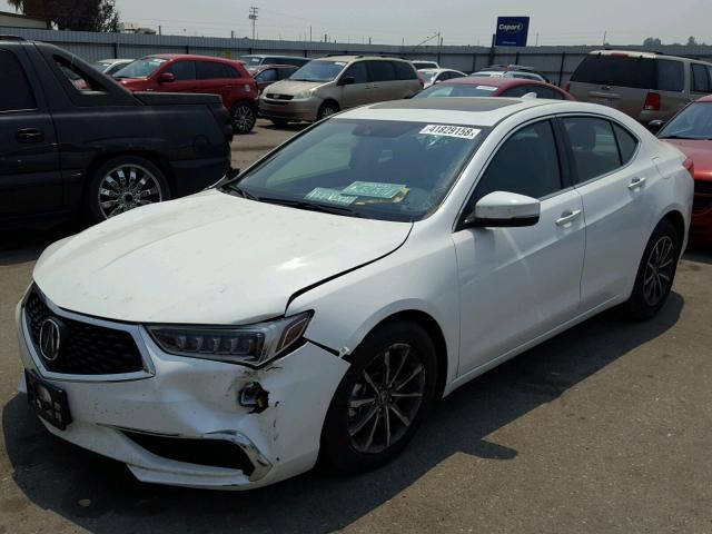 19UUB1F3XJA001950 - 2018 ACURA TLX WHITE photo 2