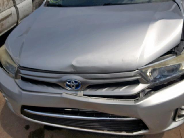 JTEDC3EH7C2010506 - 2012 TOYOTA HIGHLANDER SILVER photo 7