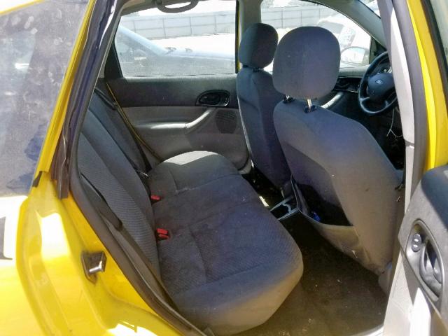 3FAFP37N95R119641 - 2005 FORD FOCUS ZX5 YELLOW photo 6
