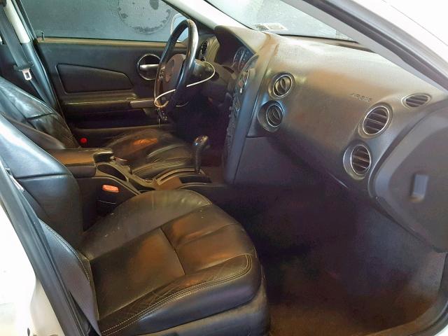 2G2WP552381135409 - 2008 PONTIAC GRAND PRIX WHITE photo 5