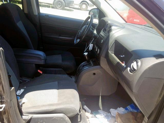 1J4NF1FB1BD202211 - 2011 JEEP COMPASS SP ლურჯი ფოტო 5