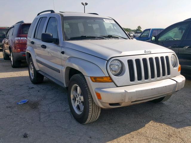 1J8GL38K05W645452 - 2005 JEEP LIBERTY RE GRAY photo 1