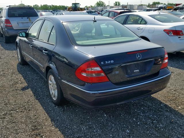 WDBUF65J03A322235 - 2003 MERCEDES-BENZ E 320 BLUE photo 3