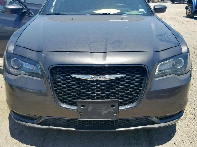 2C3CCABG8GH268874 - 2016 CHRYSLER 300 S GRAY photo 9