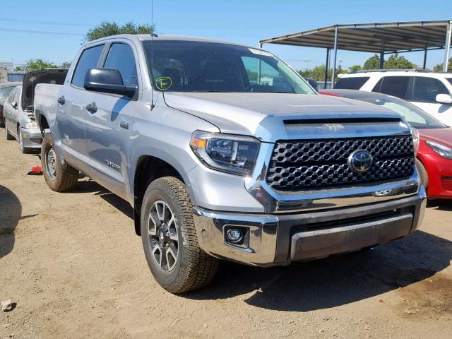 5TFEY5F1XJX237387 - 2018 TOYOTA TUNDRA CRE SILVER photo 1