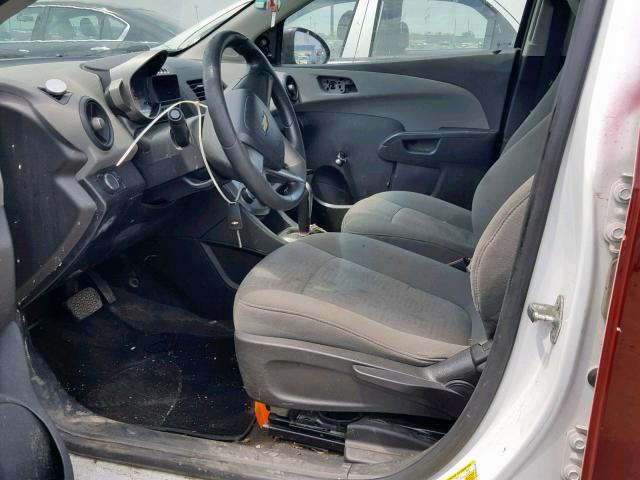 1G1JA6SH3C4197856 - 2012 CHEVROLET SONIC LS BURGUNDY photo 5