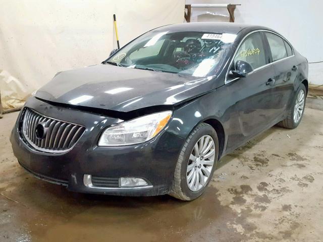 2G4GR5EKXC9128229 - 2012 BUICK REGAL BLACK photo 2