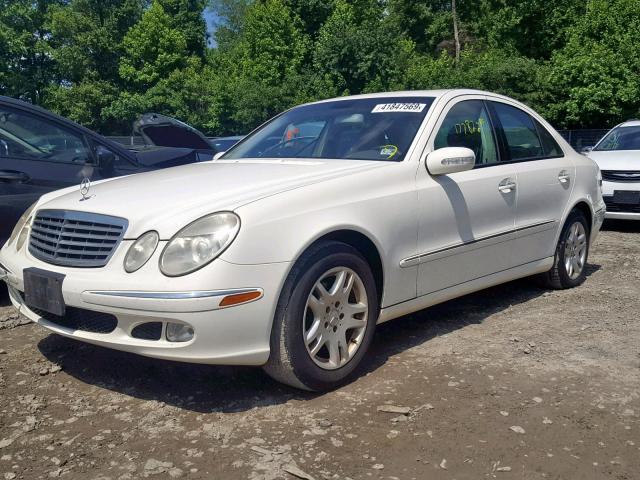 WDBUF65J64A506208 - 2004 MERCEDES-BENZ E 320 WHITE photo 2