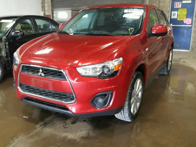 4A4AP3AU4DE006470 - 2013 MITSUBISHI OUTLANDER RED photo 2