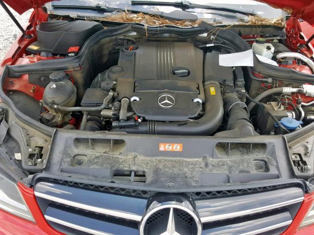 WDDGJ4HB7DG068727 - 2013 MERCEDES-BENZ C 250 RED photo 7