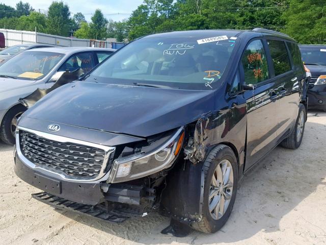 KNDMB5C16K6510821 - 2019 KIA SEDONA LX GRAY photo 2