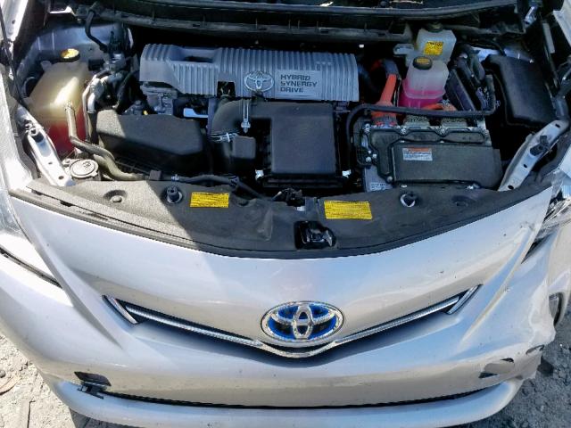 JTDZN3EU7E3301540 - 2014 TOYOTA PRIUS V SILVER photo 7