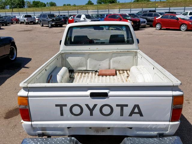 JT4RN50R1H0312425 - 1987 TOYOTA PICKUP 1/2 WHITE photo 6