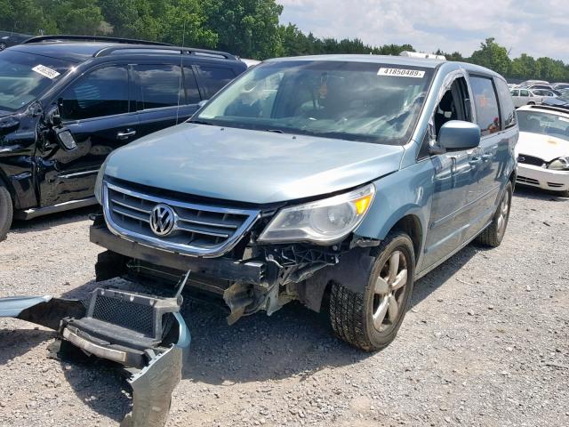 2V4RW3D10AR354088 - 2010 VOLKSWAGEN ROUTAN SE BLUE photo 2