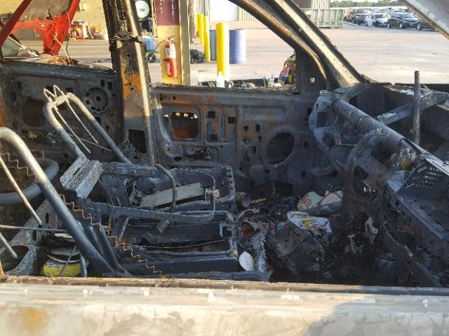 3D7KR28C05G761807 - 2005 DODGE RAM 2500 S თეთრი ფოტო 5