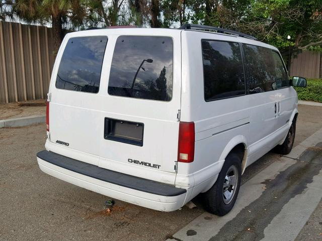 1GNDM19W5YB153340 - 2000 CHEVROLET ASTRO WHITE photo 4