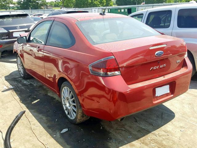 1FAHP33N19W189880 - 2009 FORD FOCUS SES RED photo 3