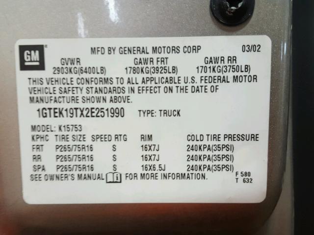 1GTEK19TX2E251990 - 2002 GMC NEW SIERRA SILVER photo 10