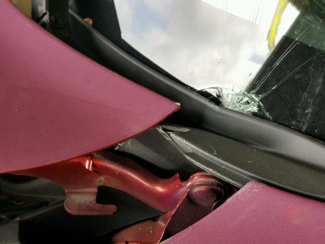 JTLKT324164103063 - 2006 TOYOTA SCION XB PURPLE photo 9