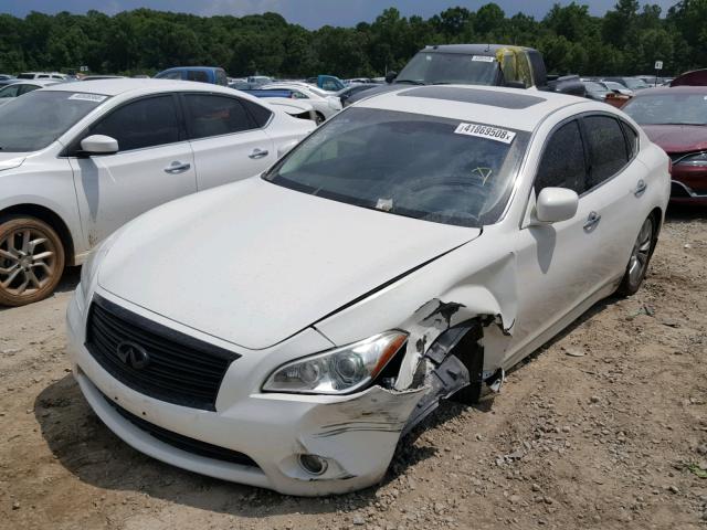 JN1BY1AP1BM324155 - 2011 INFINITI M37 WHITE photo 2