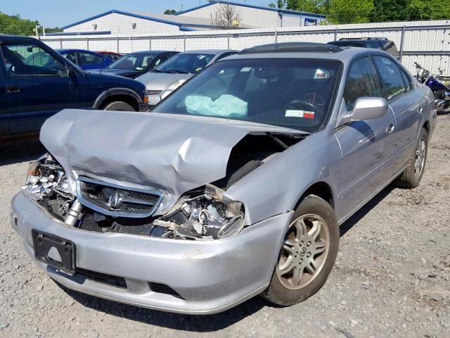 19UUA566X1A020163 - 2001 ACURA 3.2TL SILVER photo 2