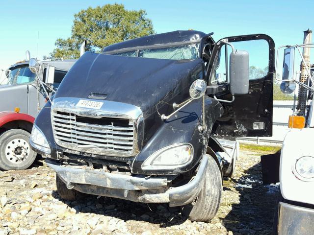 1FUJA6CK97LX55781 - 2007 FREIGHTLINER CONVENTION BLACK photo 2