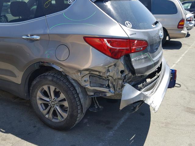 5XYZTDLBXGG326508 - 2016 HYUNDAI SANTA FE S GRAY photo 9